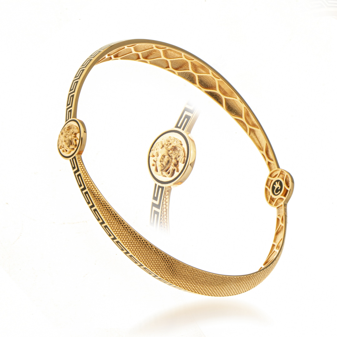 النگو و تکپوش ورساچه